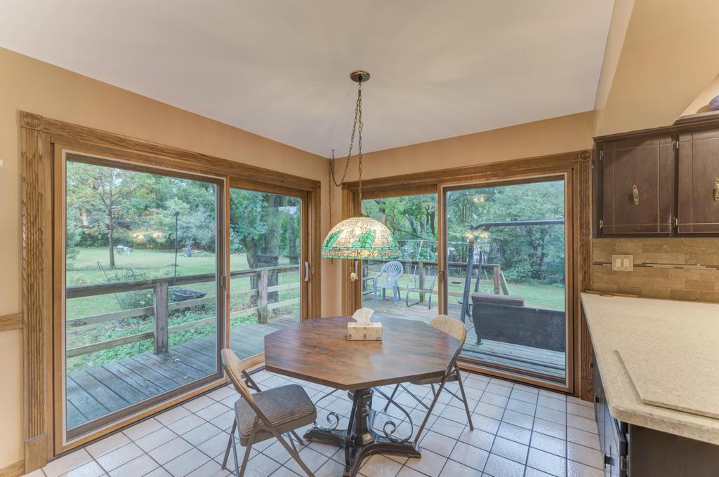 Keeneyville, Illinois, 60172, United States, 4 Bedrooms Bedrooms, ,4 BathroomsBathrooms,Residential,For Sale,1995437