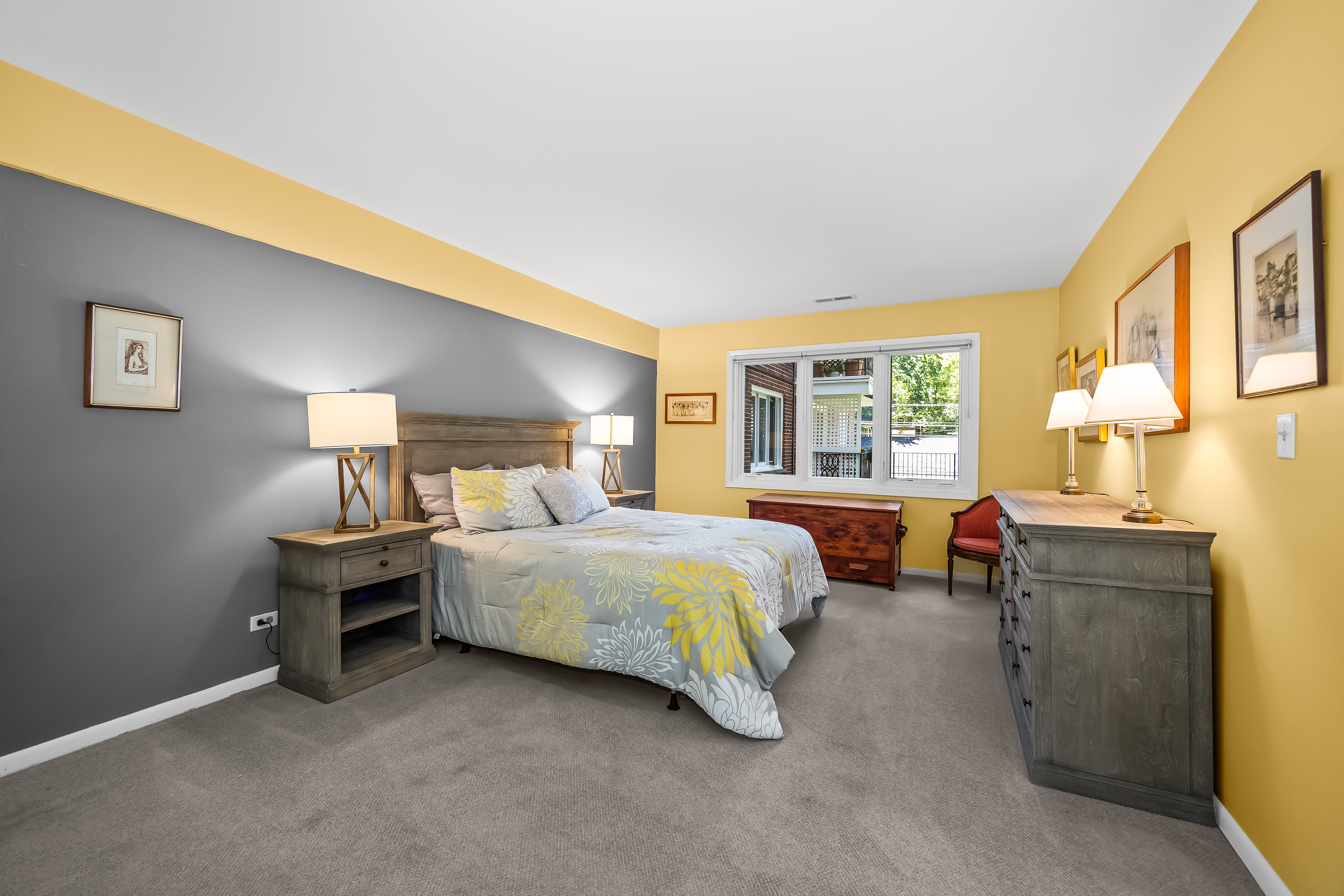  2333 Central Street, Evanston, IL, 60201 - 物件實景