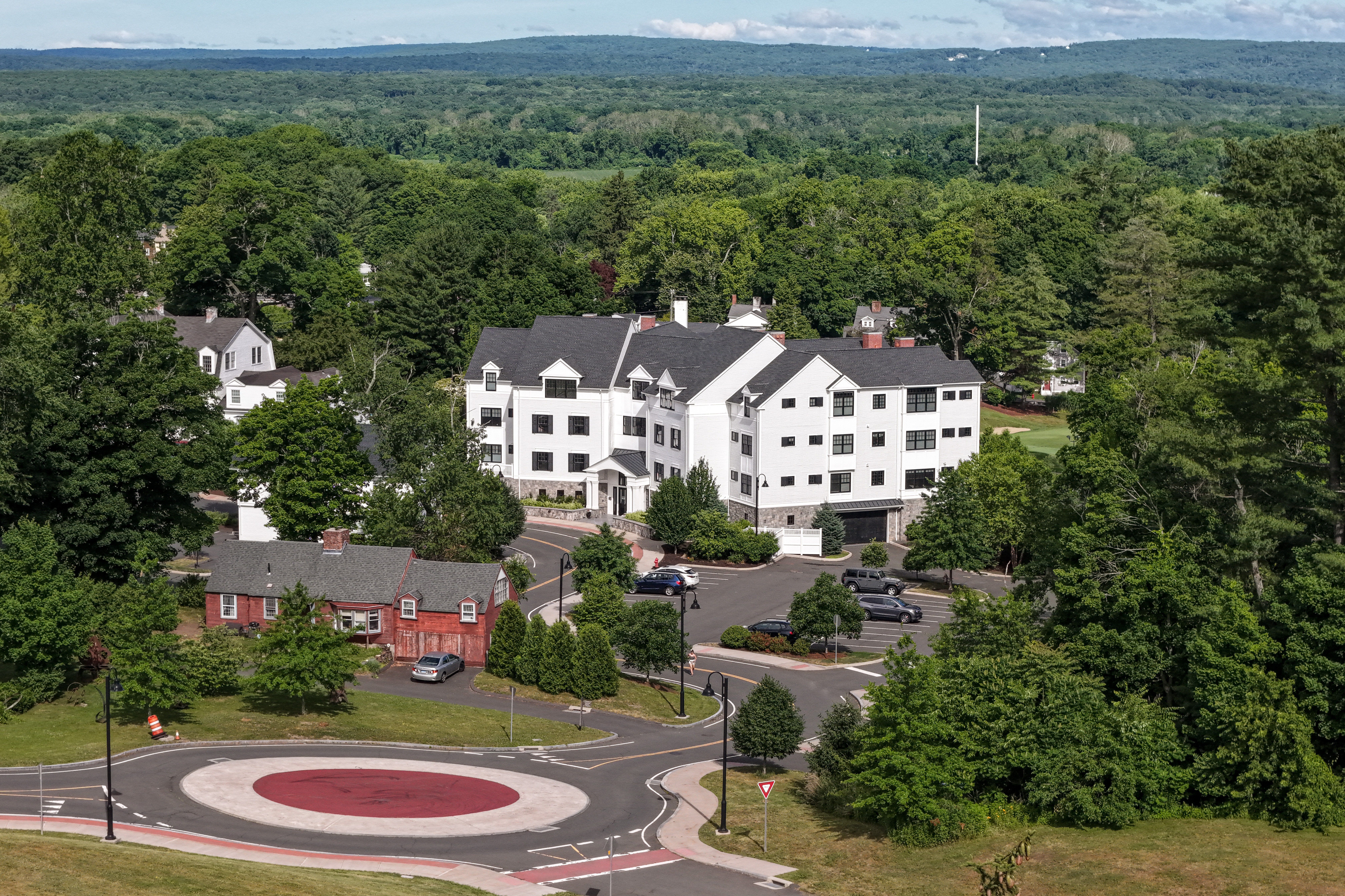 788 Farmington Avenue - 物件實景