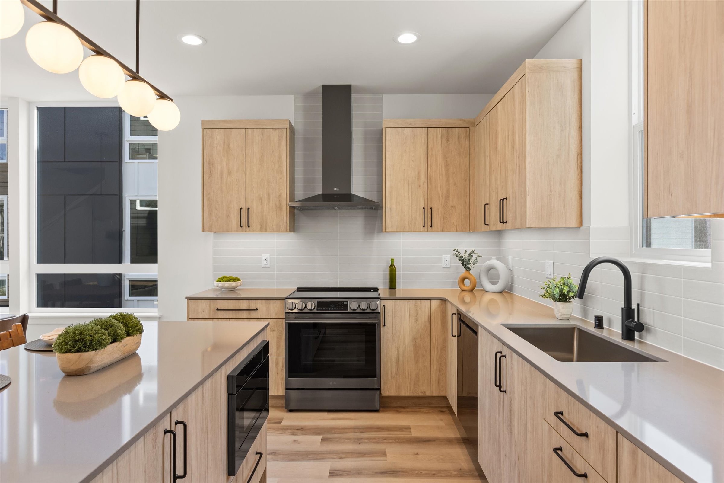 813 NW 63rd St, Seattle, WA 98107 - 物件實景