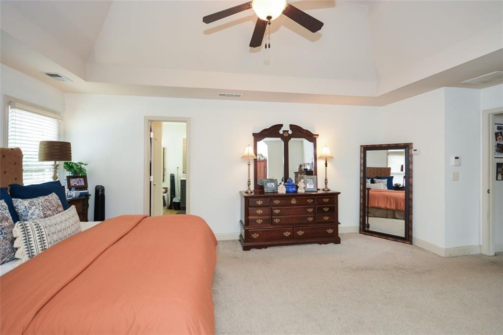 Canton, Georgia, 30114, United States, 4 Bedrooms Bedrooms, ,3 BathroomsBathrooms,Residential,For Sale,1911394