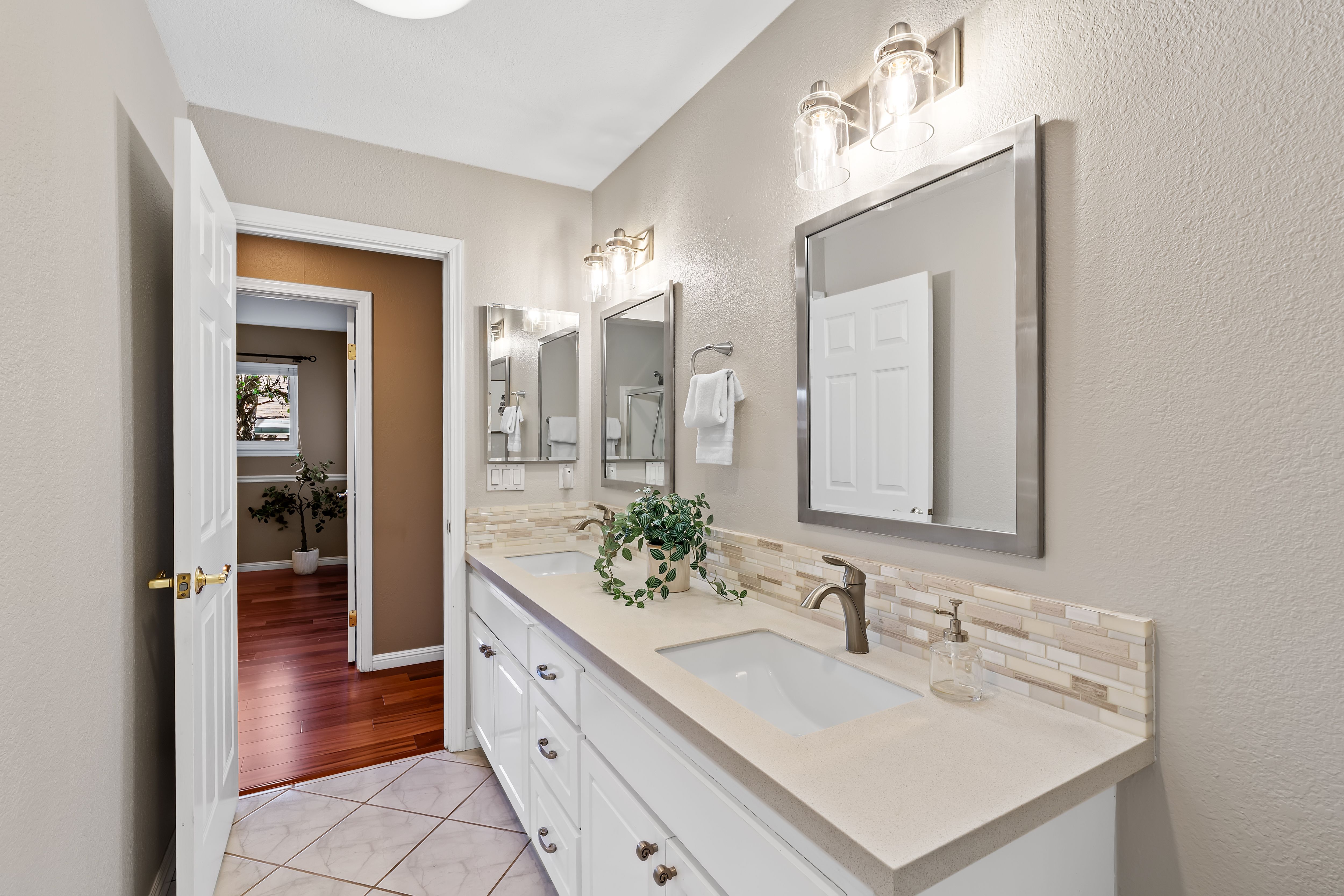  2158 Mount Olive Drive, Santa Rosa, CA 95404 - 物件實景