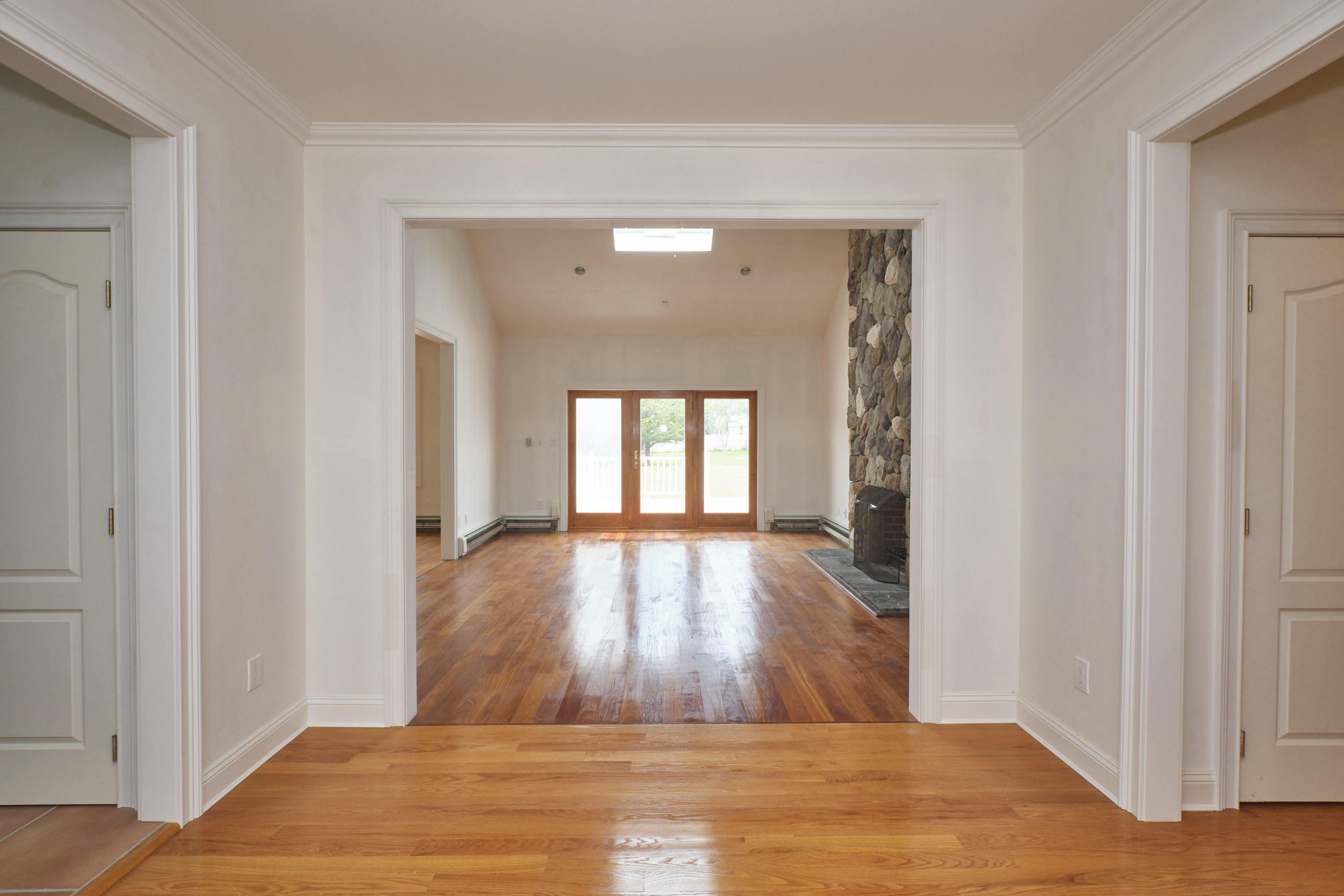 East Marion, New York, 11939, United States, 3 Bedrooms Bedrooms, ,3 BathroomsBathrooms,Residential,For Sale,1895057