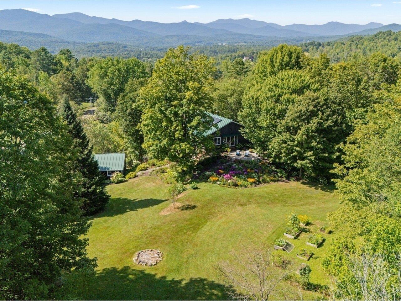 Waterbury, Vermont, 05676, United States, 2 Bedrooms Bedrooms, ,2 BathroomsBathrooms,Residential,For Sale,1938953
