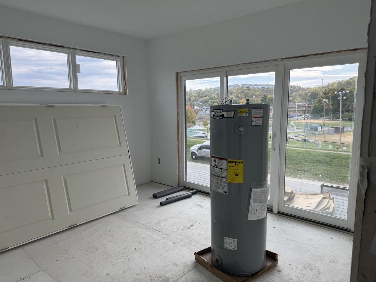 747 Manhattan Boulevard Unit 204, Dayton, Kentucky, 41074, United States, 2 Bedrooms Bedrooms, ,3 BathroomsBathrooms,Residential,For Sale,747 Manhattan Boulevard Unit 204,1375155