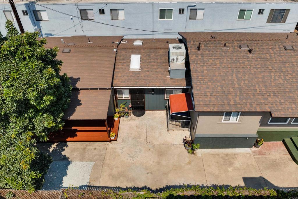 Spring Valley, California, 91977, United States, 6 Bedrooms Bedrooms, ,4 BathroomsBathrooms,Residential,For Sale,1996017