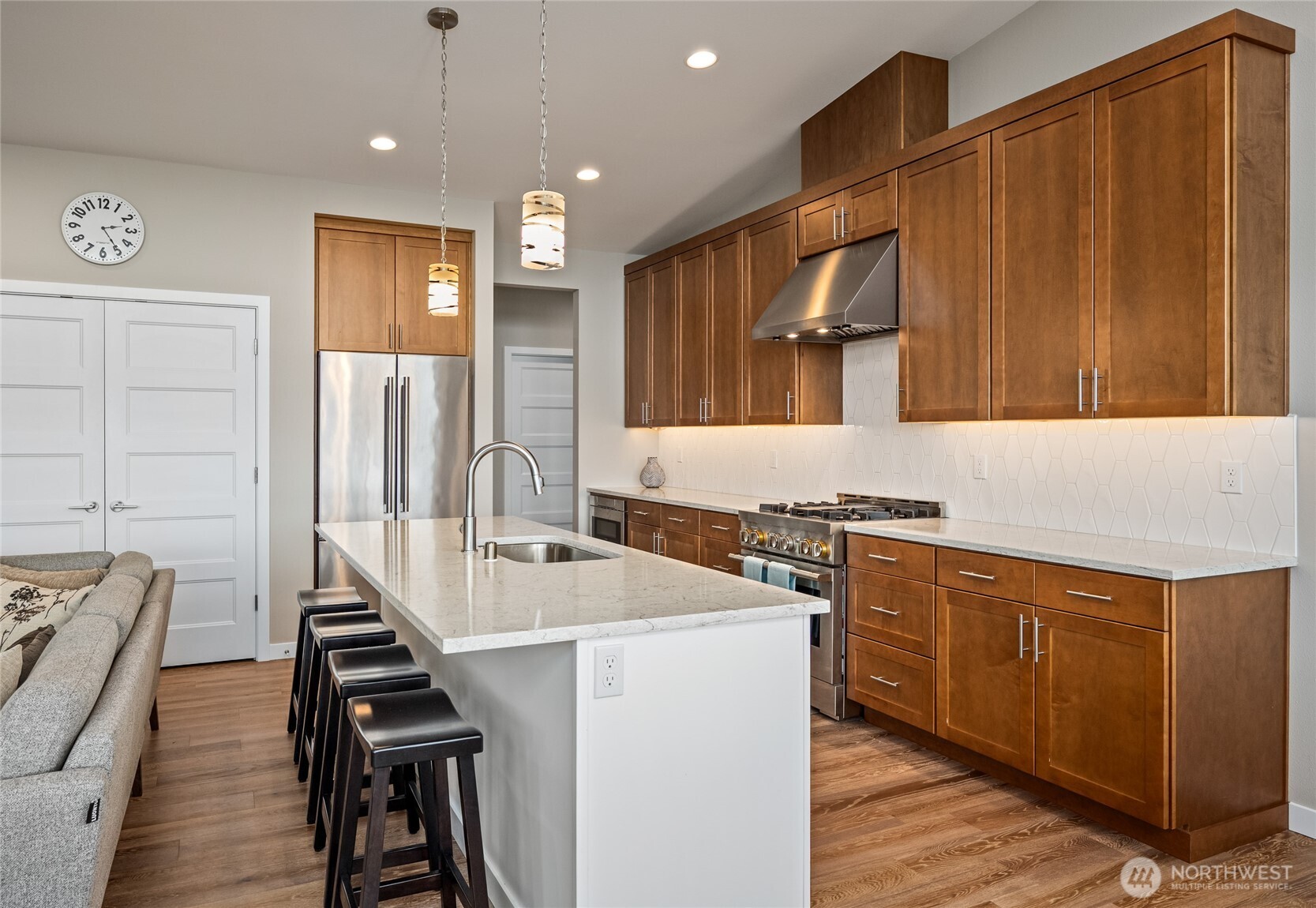 Camano Island, Washington, 98282, United States, 3 Bedrooms Bedrooms, ,2 BathroomsBathrooms,Residential,For Sale,1973716