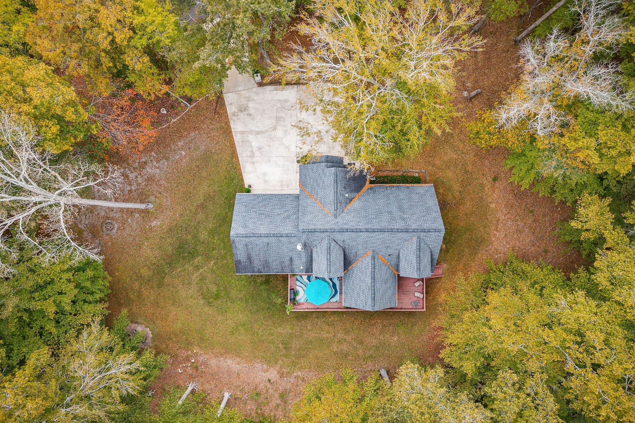 Smithville, Tennessee, 37166, United States, 3 Bedrooms Bedrooms, ,3 BathroomsBathrooms,Residential,For Sale,2006614