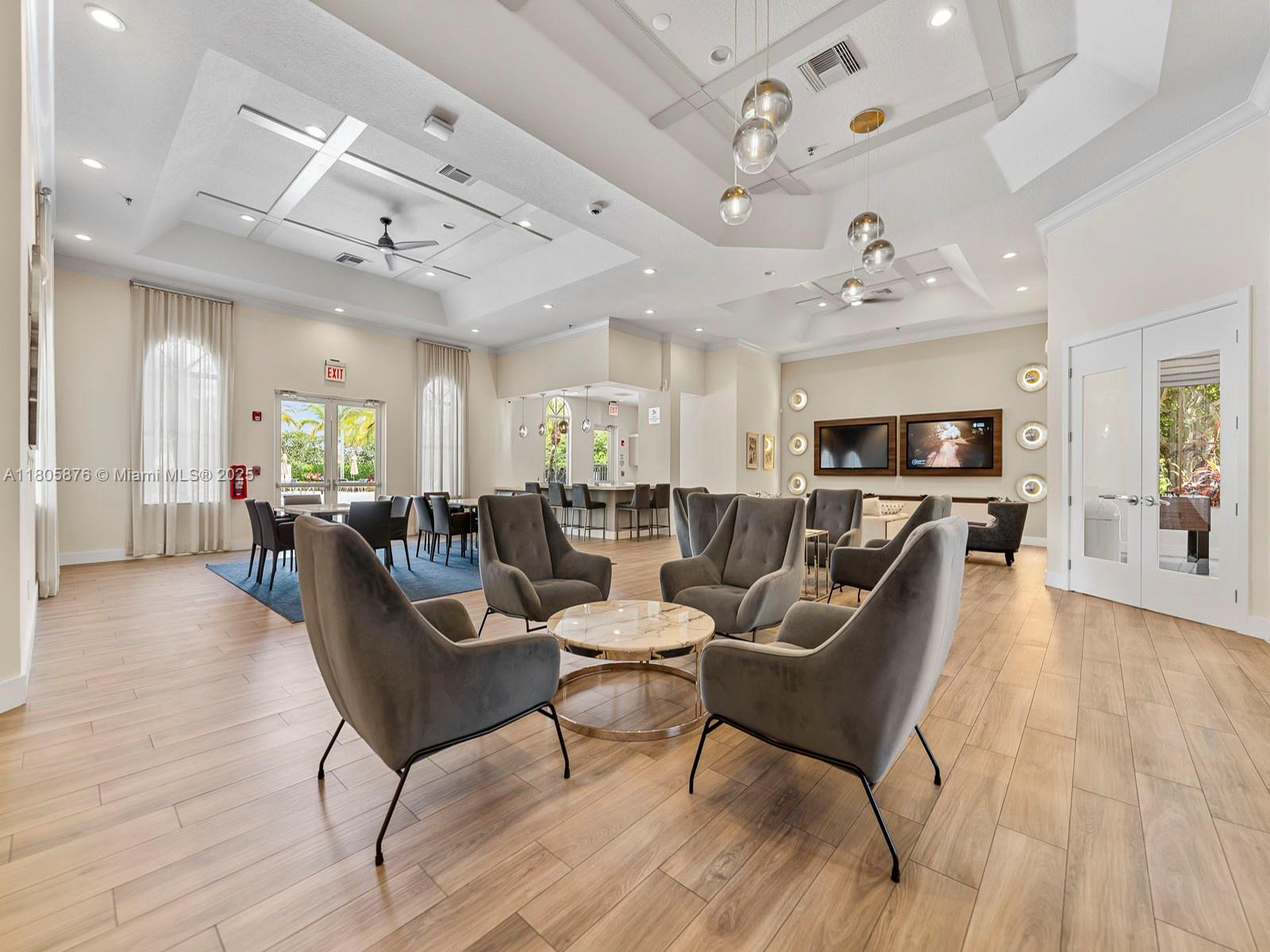 Weston, Florida, 33332, United States, 5 Bedrooms Bedrooms, ,5 BathroomsBathrooms,Residential,For Sale,1826480