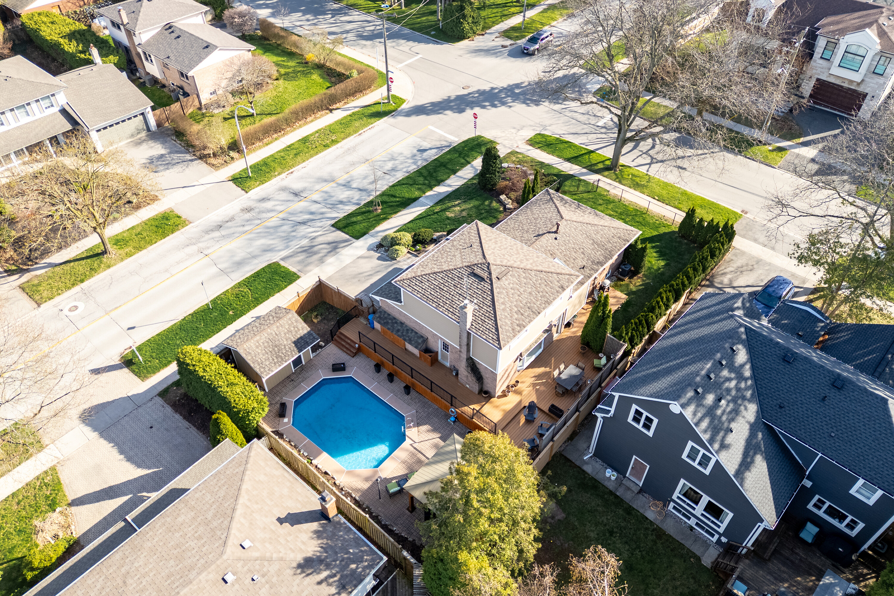  Shoreacres Split Level - 物件實景