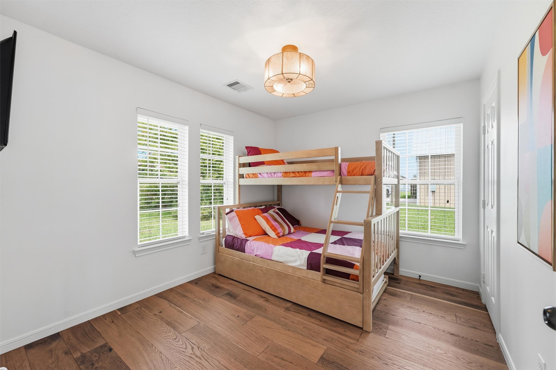  281 Fishermans Bend Drive - 物件實景