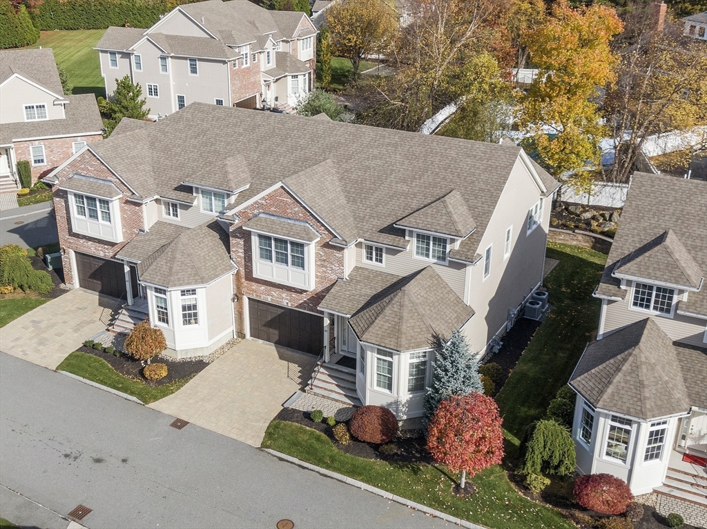 Lynnfield, Massachusetts, 01940, United States, 2 Bedrooms Bedrooms, ,3 BathroomsBathrooms,Residential,For Sale,1991893