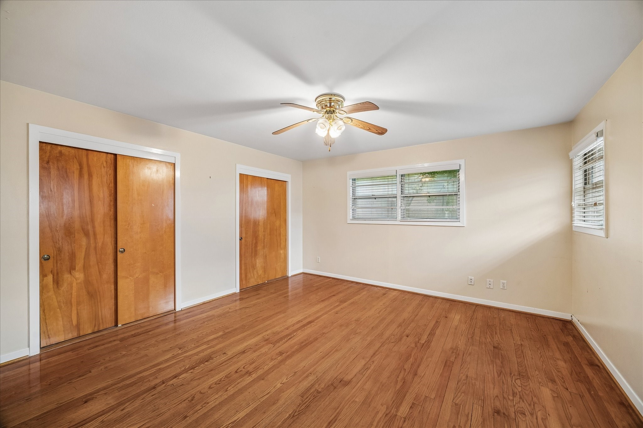  3715 Woodvalley Drive - 物件實景