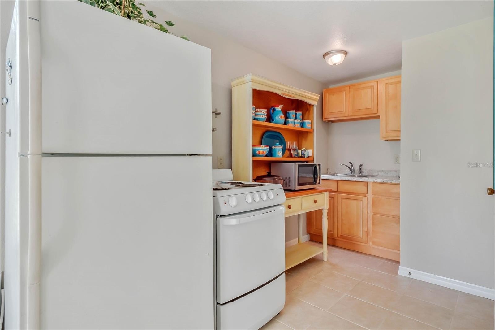 LAKE WALES, Florida, 33898, United States, 6 Bedrooms Bedrooms, ,5 BathroomsBathrooms,Residential,For Sale,1974565