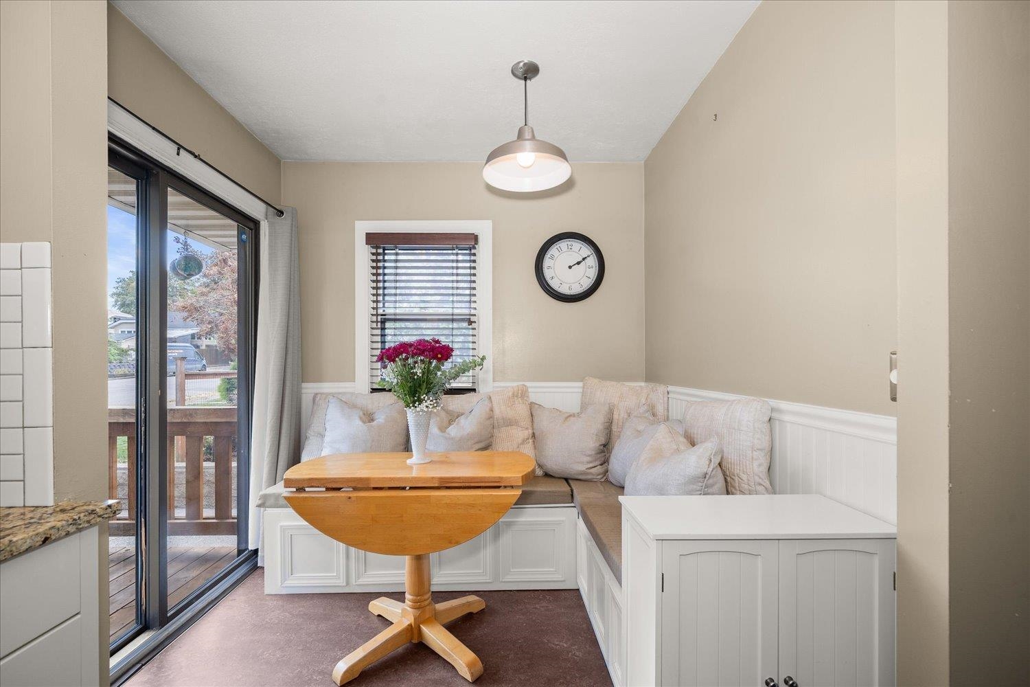 Spokane, Washington, 99203, United States, 3 Bedrooms Bedrooms, ,2 BathroomsBathrooms,Residential,For Sale,2001834