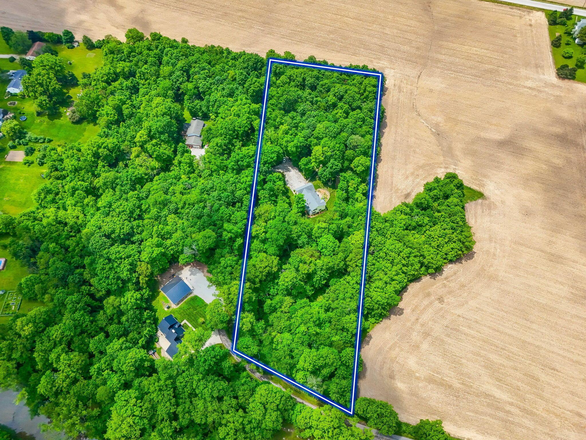 Marion, Ohio, 43302, United States, 5 Bedrooms Bedrooms, ,4 BathroomsBathrooms,Residential,For Sale,1995862