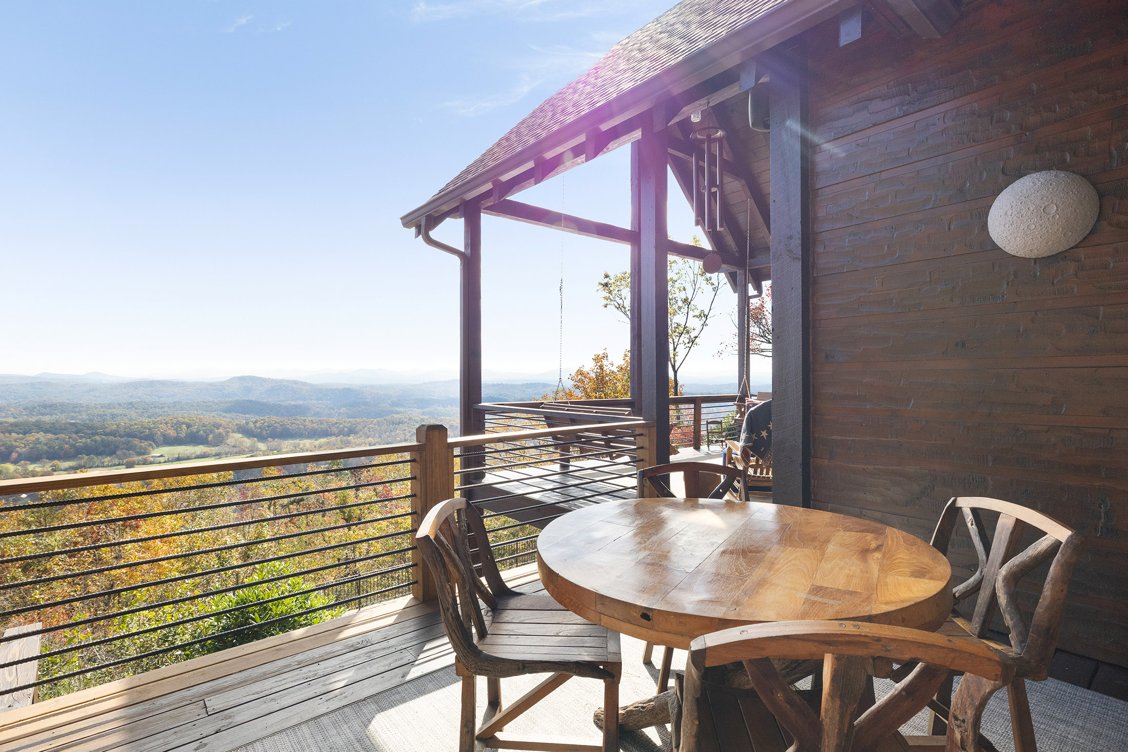  Mineral Bluff Retreat Offers Resort-caliber Outdoor Living and Sweeping Views - 物件實景