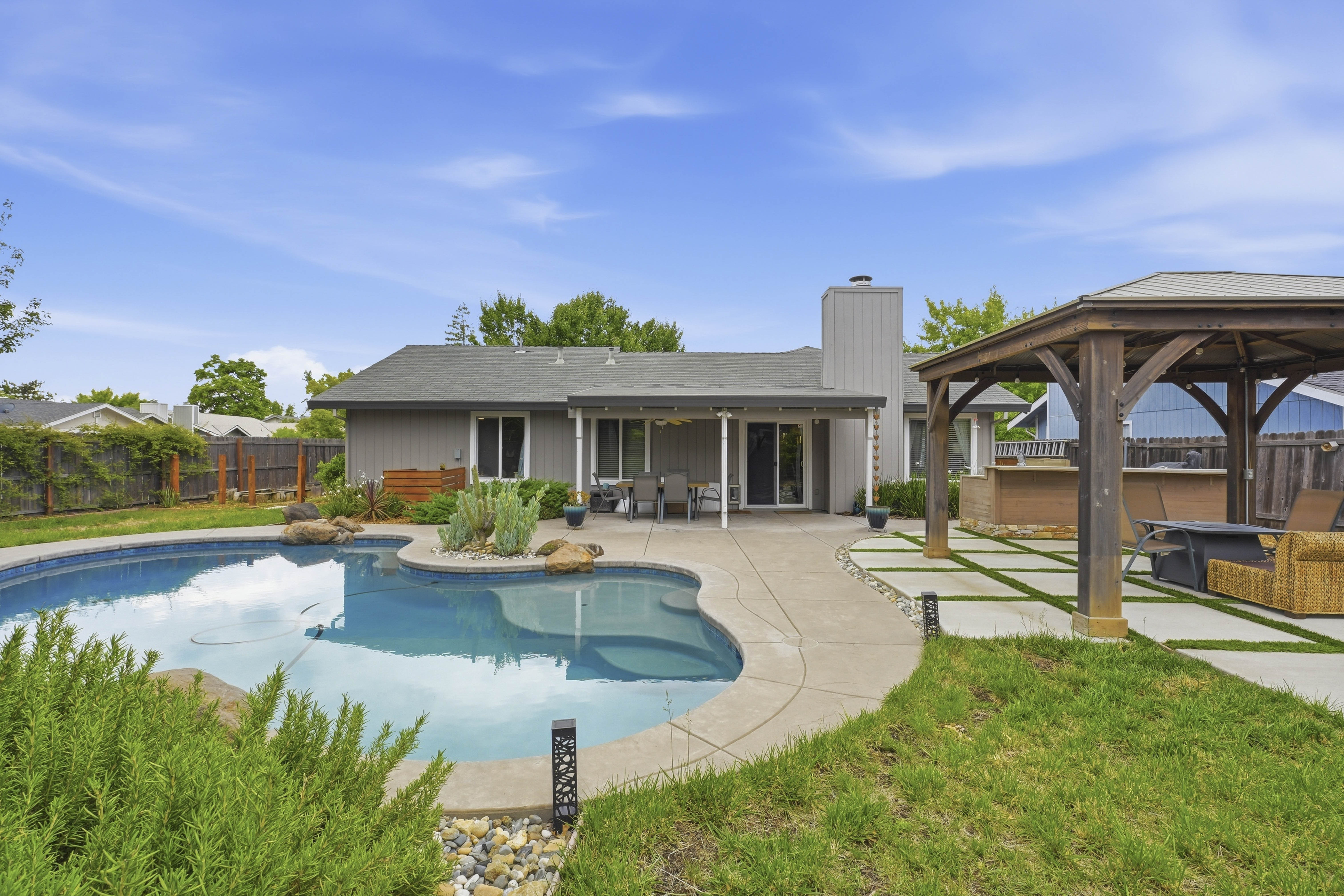  100 Winchester Court, Folsom, CA 95630 - 物件實景