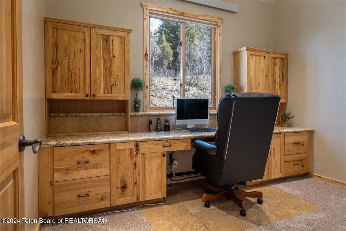 501 KEYSTONE Trail, Etna, Wyoming, 83118, United States, 5 Bedrooms Bedrooms, ,4 BathroomsBathrooms,Residential,For Sale,501 KEYSTONE Trail,1517312