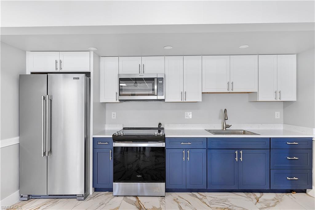 Naples, Florida, 34108, United States, 1 Bedroom Bedrooms, ,1 BathroomBathrooms,Residential,For Sale,1883286