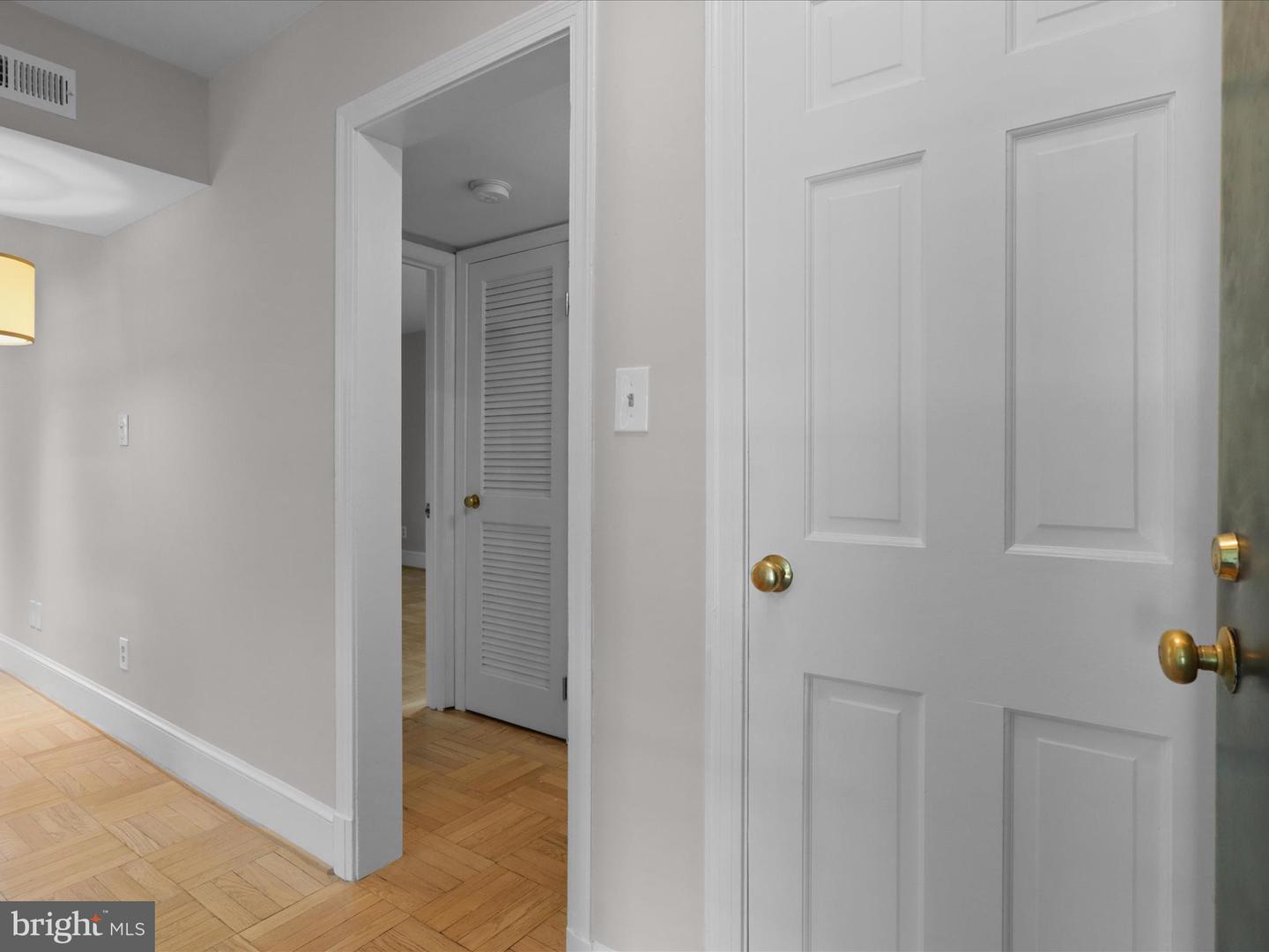 Washington, District of Columbia, 20008, United States, 2 Bedrooms Bedrooms, ,1 BathroomBathrooms,Residential,For Sale,1875463