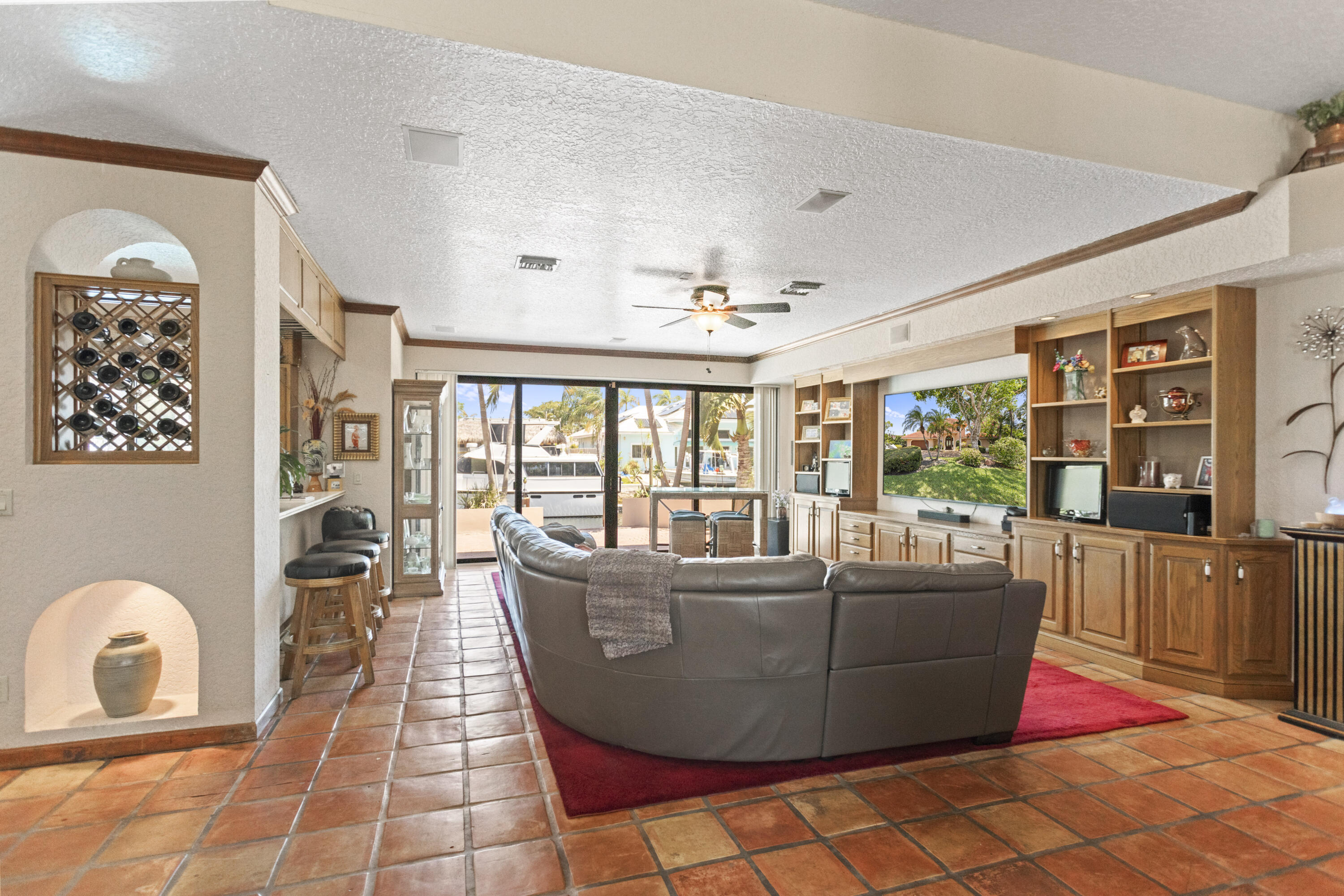Pompano Beach, Florida, 33062, United States, 4 Bedrooms Bedrooms, ,3 BathroomsBathrooms,Residential,For Sale,1804148