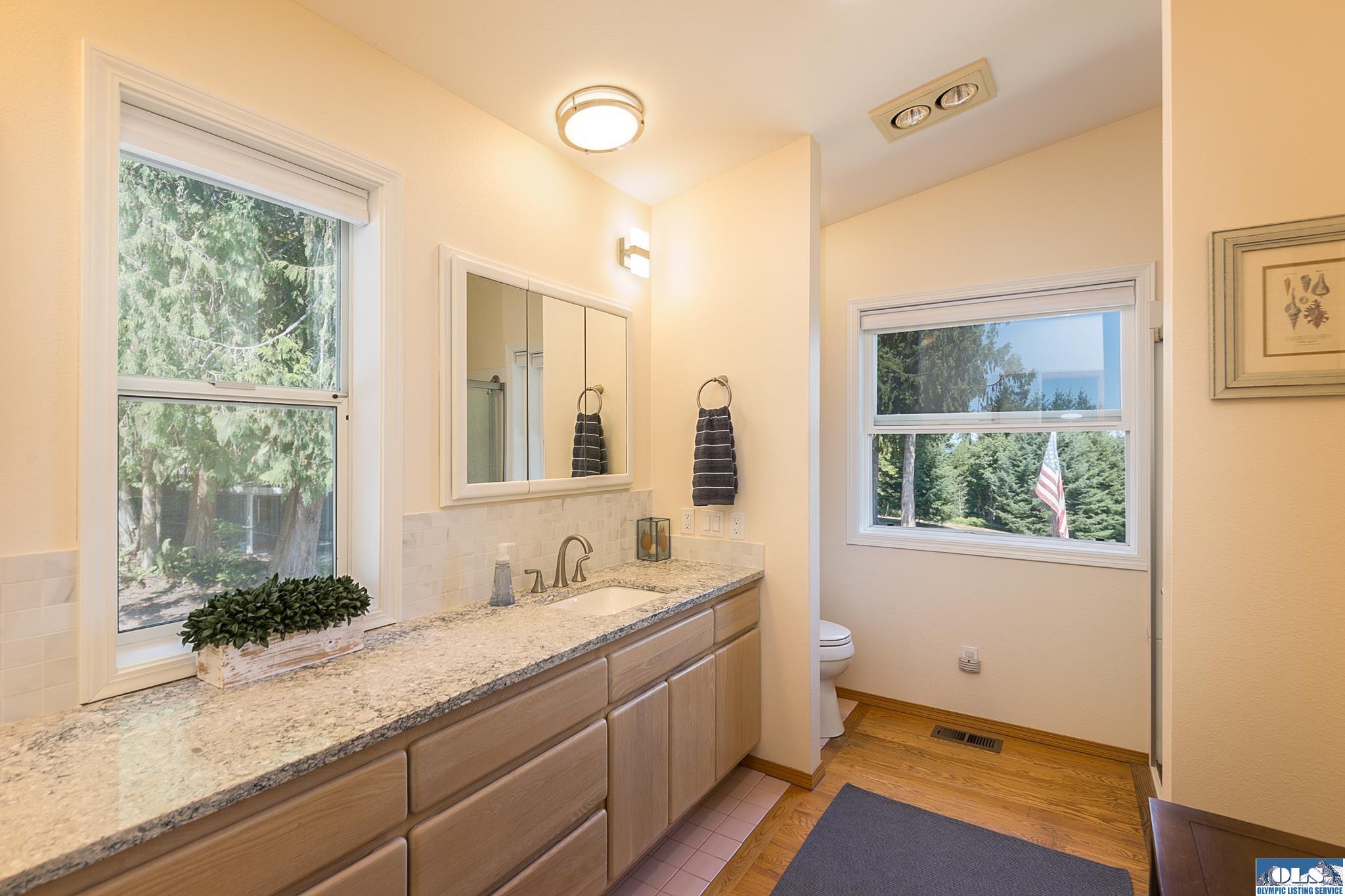 Port Angeles, Washington, 98363, United States, 4 Bedrooms Bedrooms, ,5 BathroomsBathrooms,Residential,For Sale,1905909