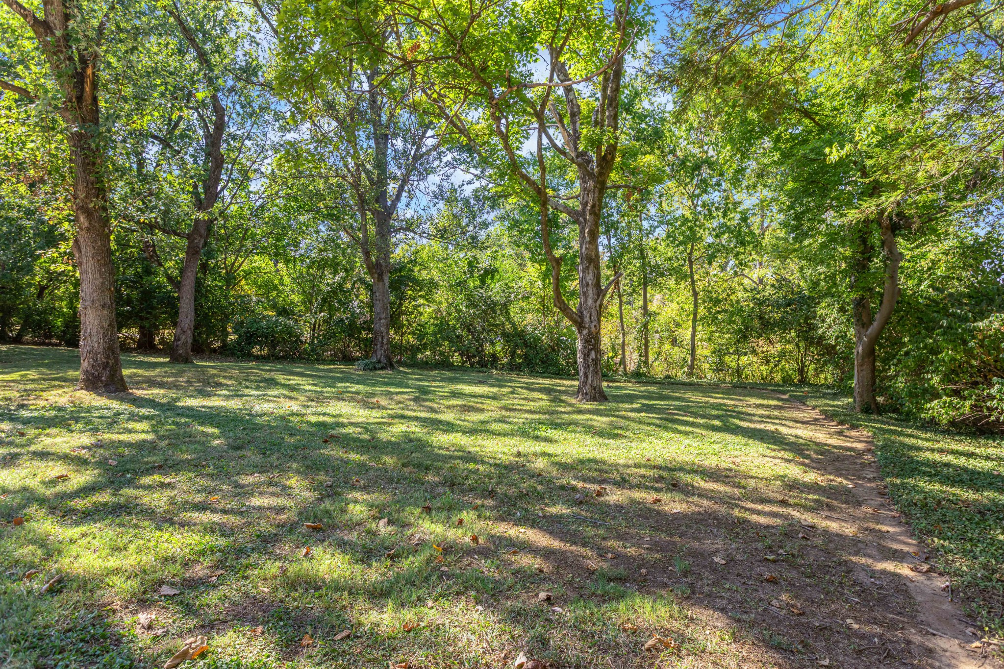  2301 Oxford Rd, Nashville, TN, 37215 - 物件實景