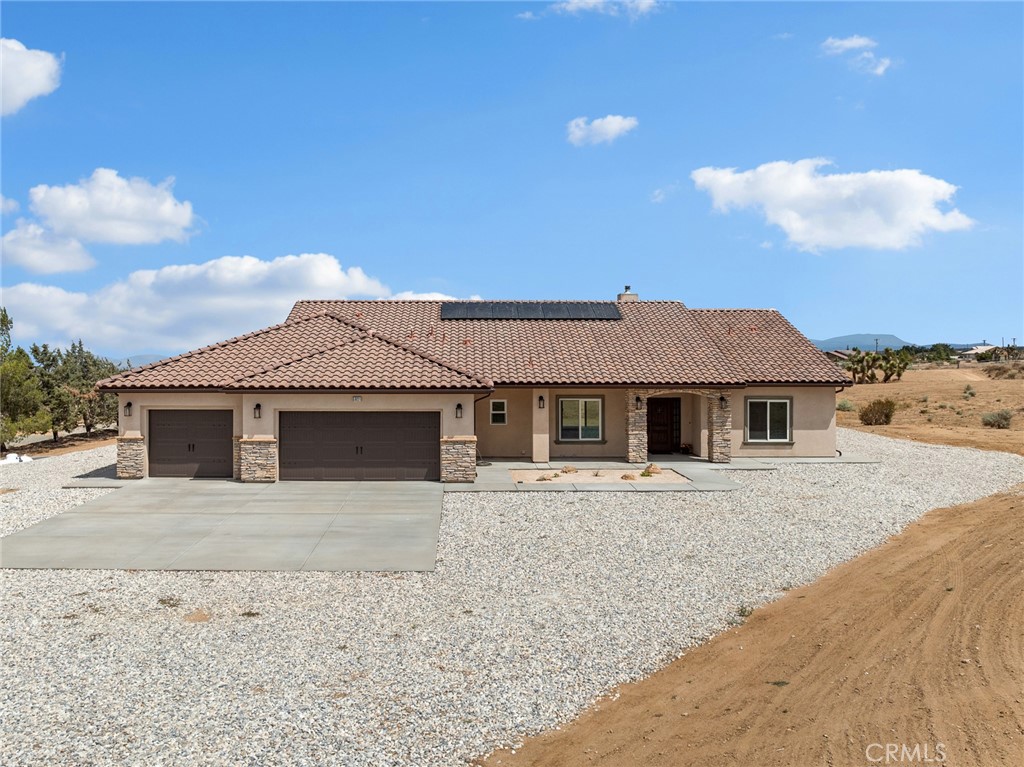 Phelan, California, 92371, United States, 3 Bedrooms Bedrooms, ,3 BathroomsBathrooms,Residential,For Sale,1927192