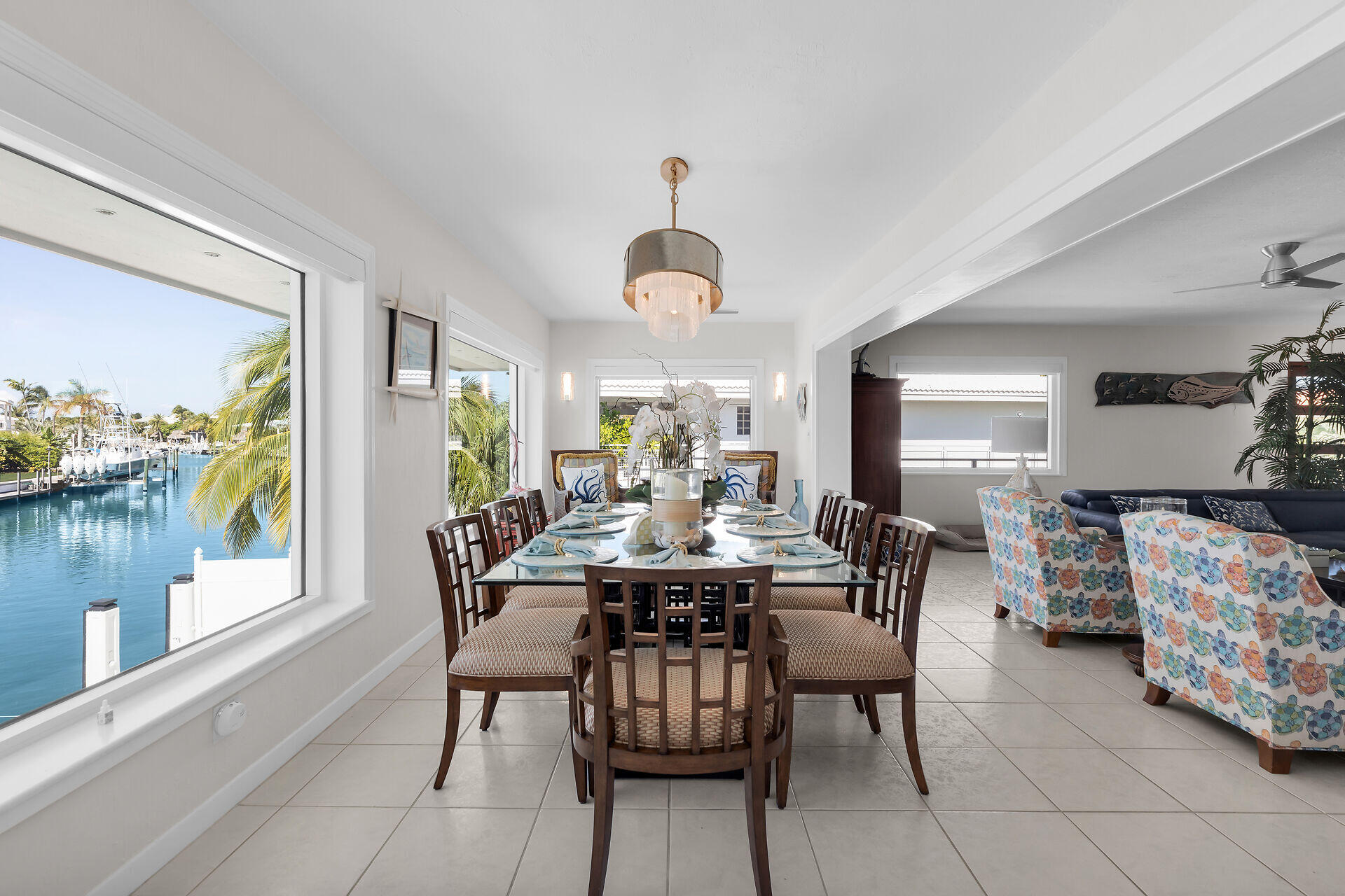 Duck, Florida, 33050, United States, 3 Bedrooms Bedrooms, ,3 BathroomsBathrooms,Residential,For Sale,1998435