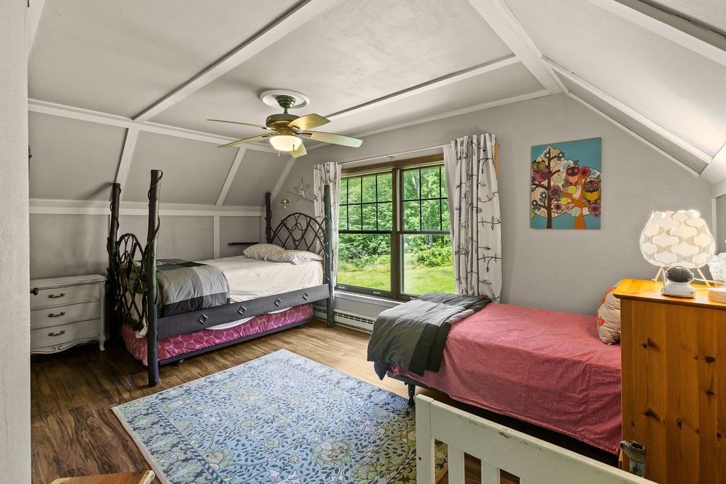 New Kingston, New York, 12459, United States, 3 Bedrooms Bedrooms, ,2 BathroomsBathrooms,Residential,For Sale,1907785