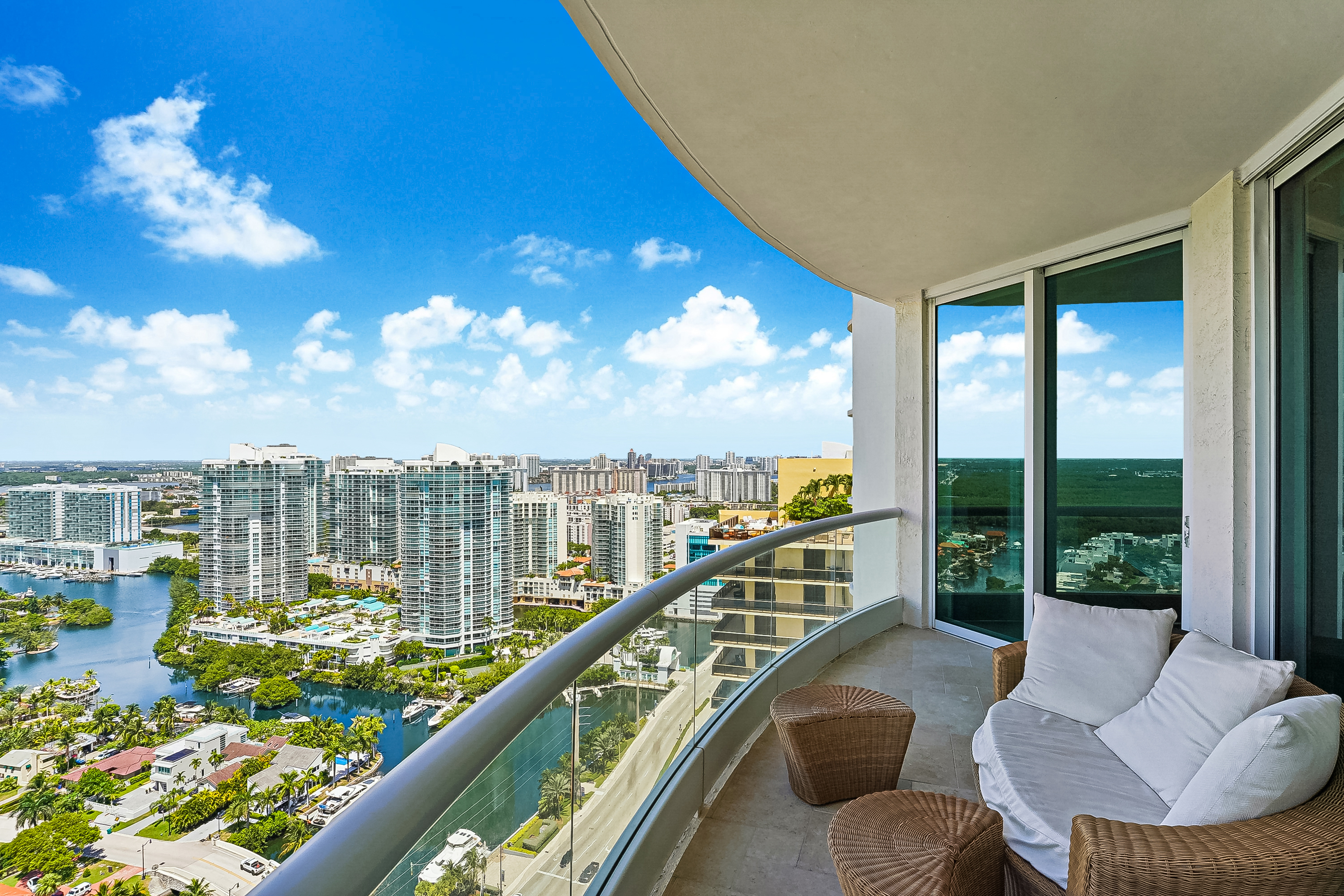  16051 Collins Ave, Sunny Isles Beach, FL, 33160 - 物件實景