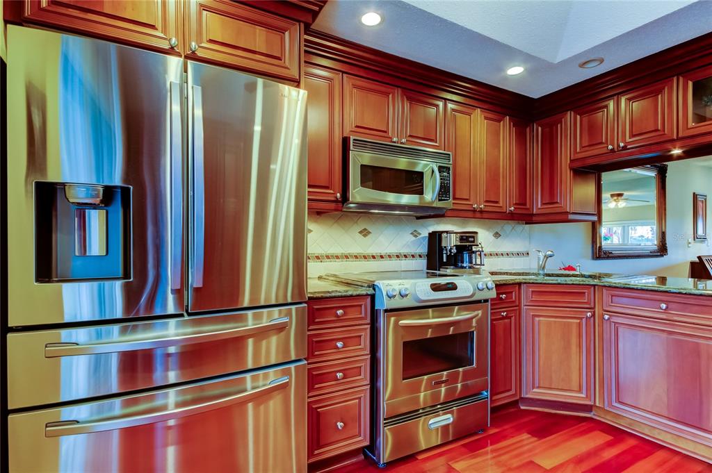 Tierra Verde, Florida, 33715, United States, 2 Bedrooms Bedrooms, ,3 BathroomsBathrooms,Residential,For Sale,1720834