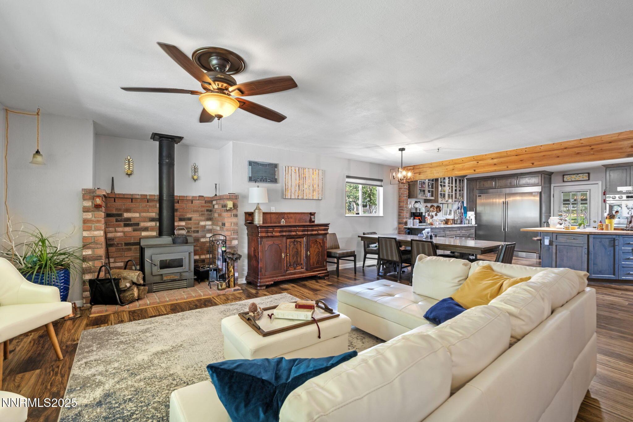 Washoe Valley, Nevada, 89704, United States, 4 Bedrooms Bedrooms, ,3 BathroomsBathrooms,Residential,For Sale,1883603