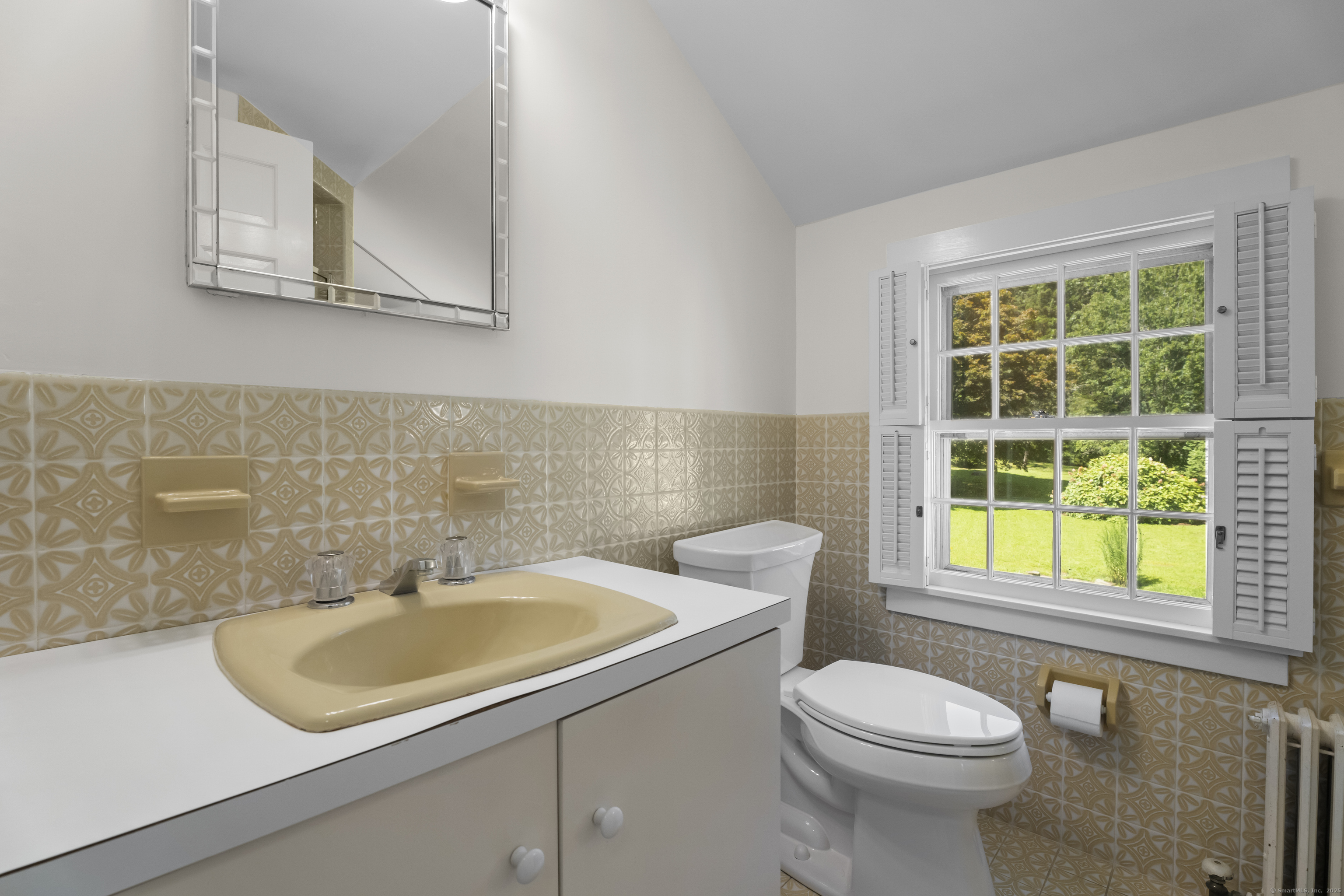 Westbrook, Connecticut, 06498, United States, 4 Bedrooms Bedrooms, ,6 BathroomsBathrooms,Residential,For Sale,1939366