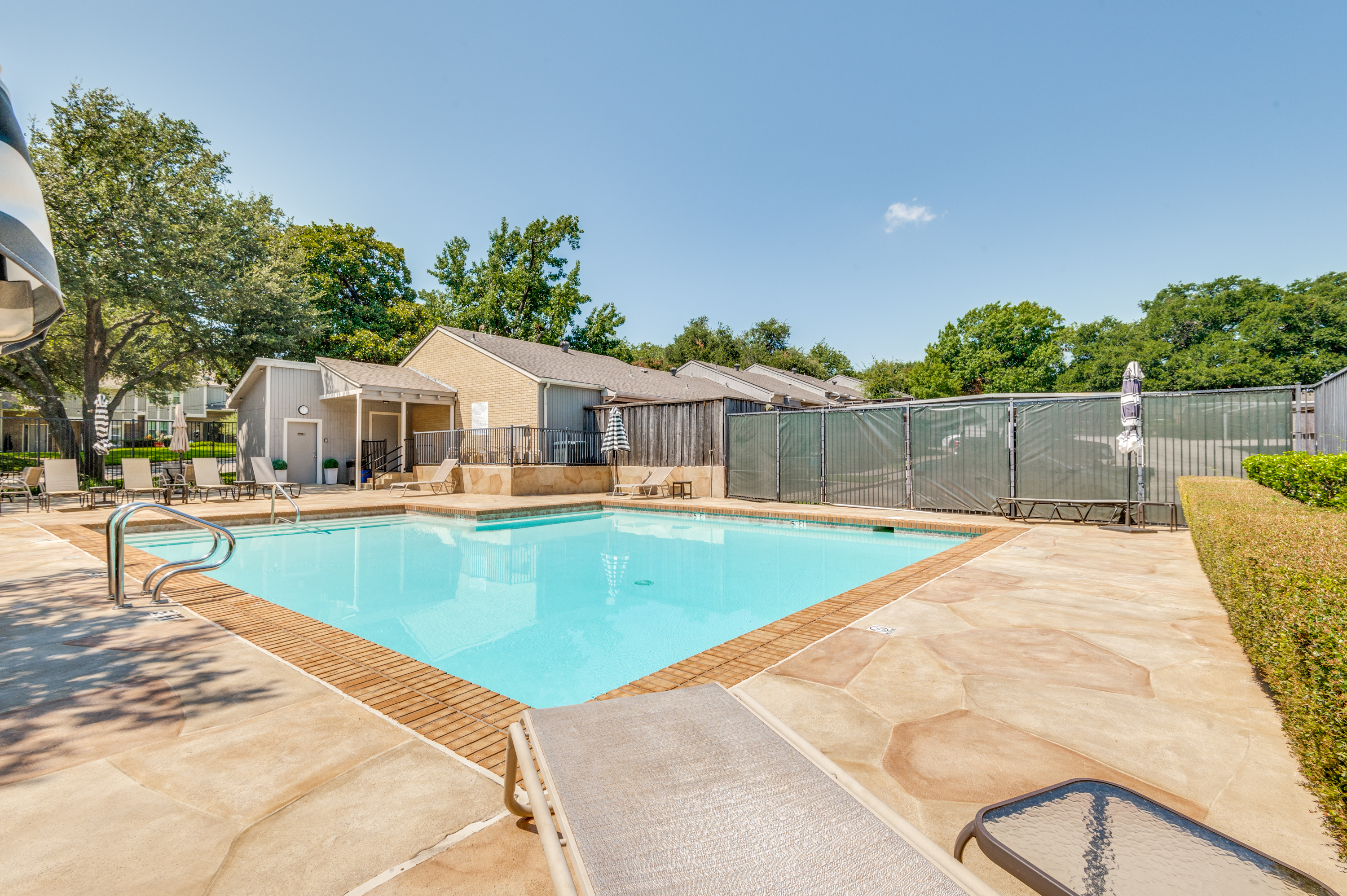  7609 Riverbrook Drive #11 - 物件實景