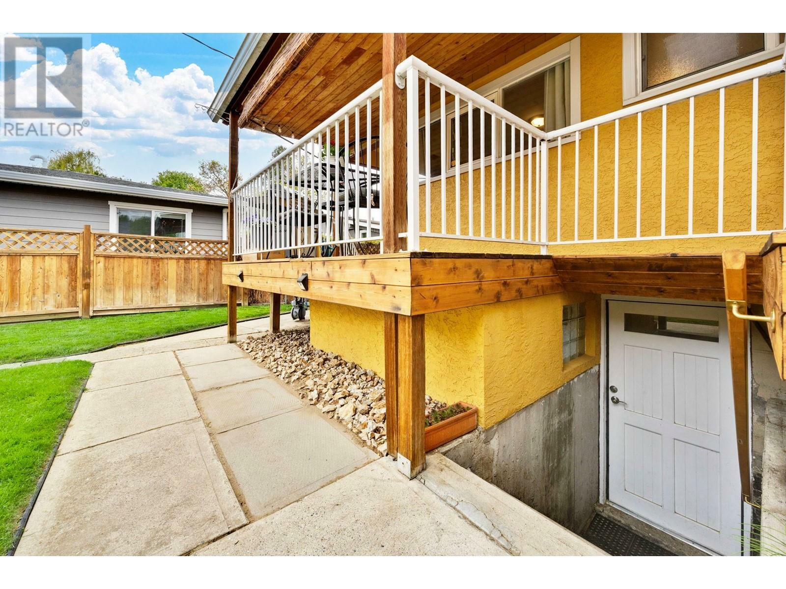 KELOWNA, British Columbia, V1Y 6A2, CA, 4 Bedrooms Bedrooms, ,3 BathroomsBathrooms,Residential,For Sale,1838696