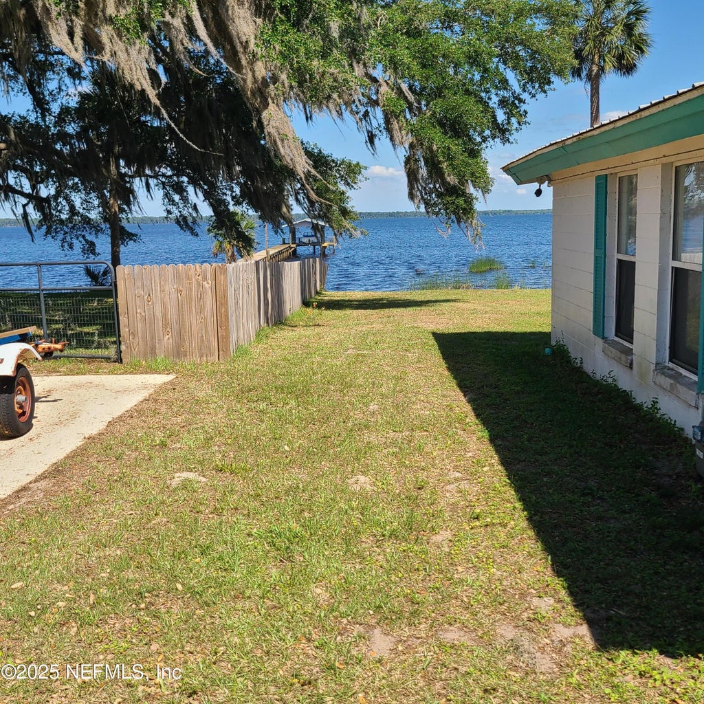 Crescent City, Florida, 32112, United States, 3 Bedrooms Bedrooms, ,2 BathroomsBathrooms,Residential,For Sale,1942531