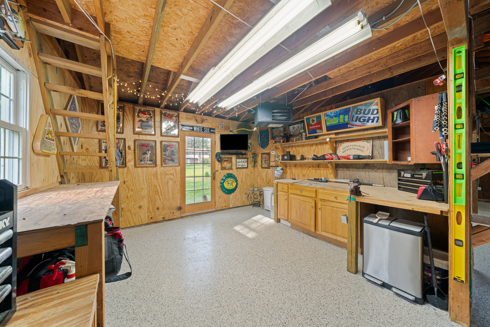 Elburn, Illinois, 60119, United States, 5 Bedrooms Bedrooms, ,3 BathroomsBathrooms,Residential,For Sale,1986331