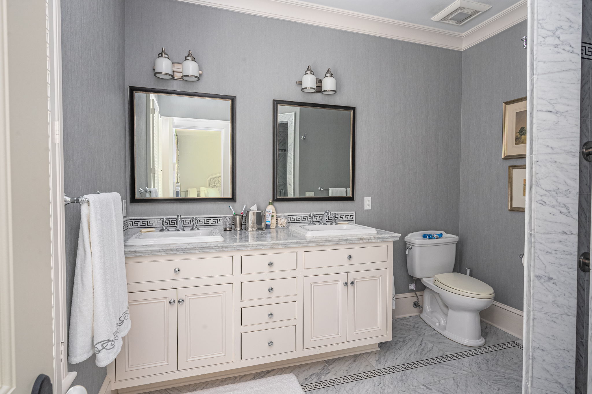  Exceptional Deep Water Estate in Gated Richmond Hill Community - 物件實景