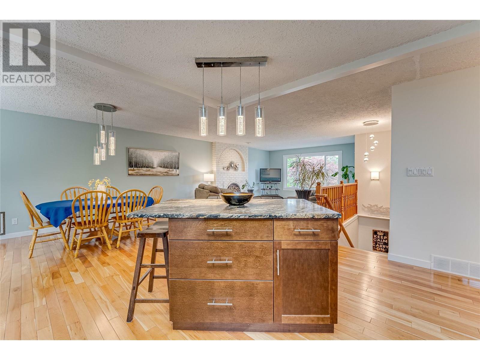 VERNON, British Columbia, V1T 7S4, CA, 4 Bedrooms Bedrooms, ,2 BathroomsBathrooms,Residential,For Sale,1837280