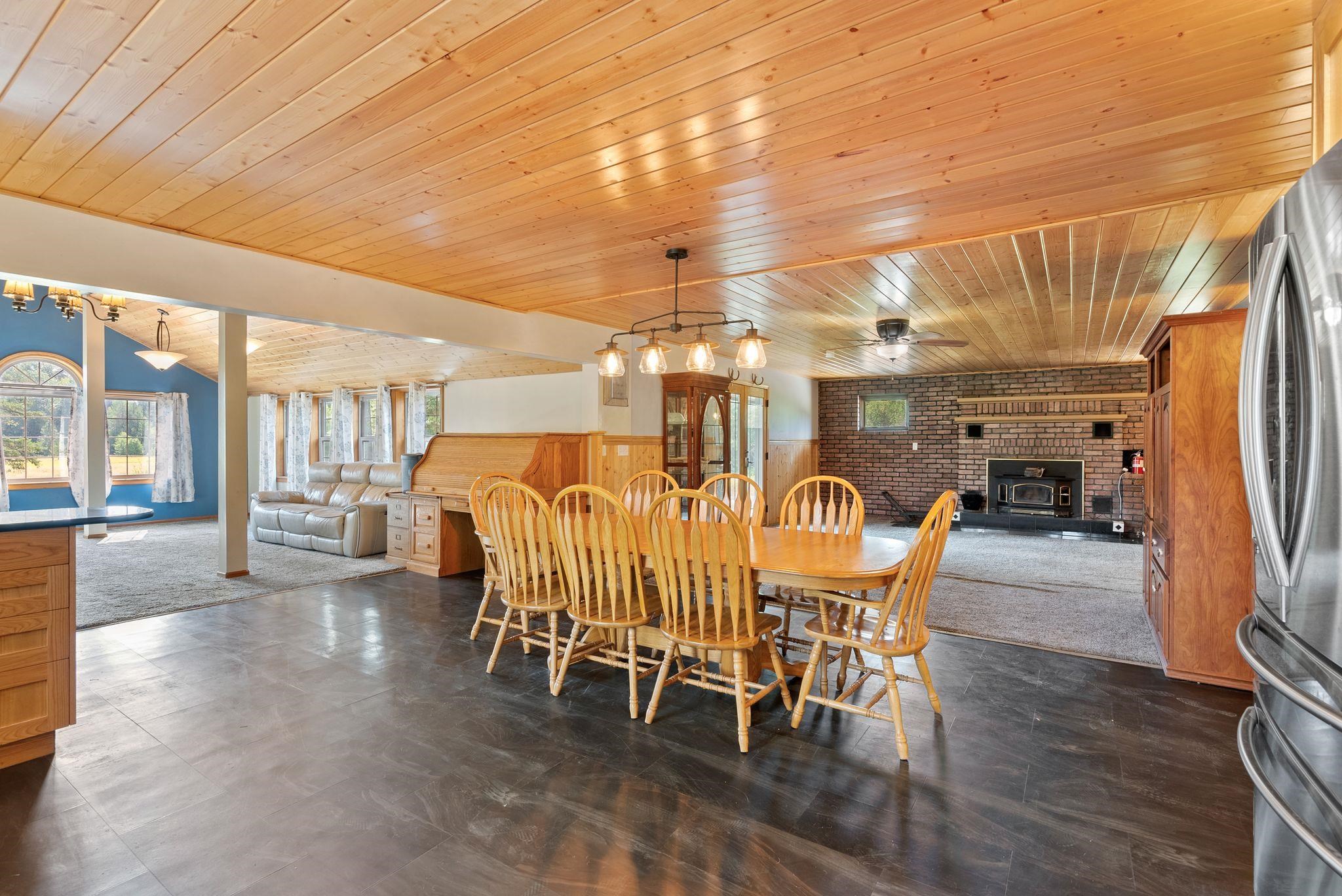 Valley, Washington, 99181, United States, 3 Bedrooms Bedrooms, ,2 BathroomsBathrooms,Residential,For Sale,1901160