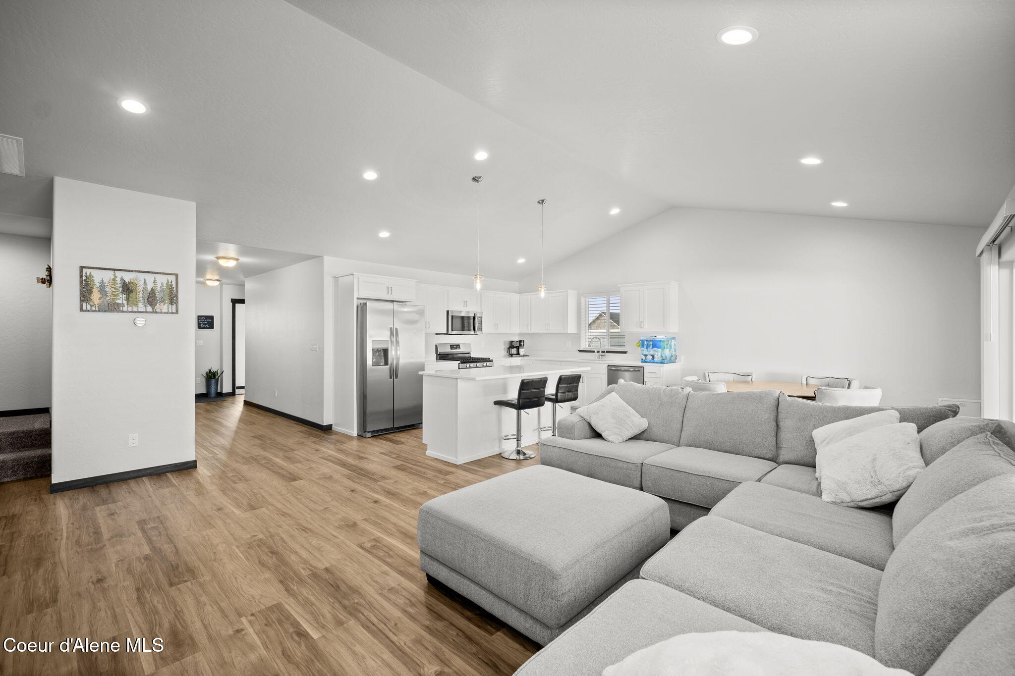 Rathdrum, Idaho, 83858, United States, 4 Bedrooms Bedrooms, ,2 BathroomsBathrooms,Residential,For Sale,1996490