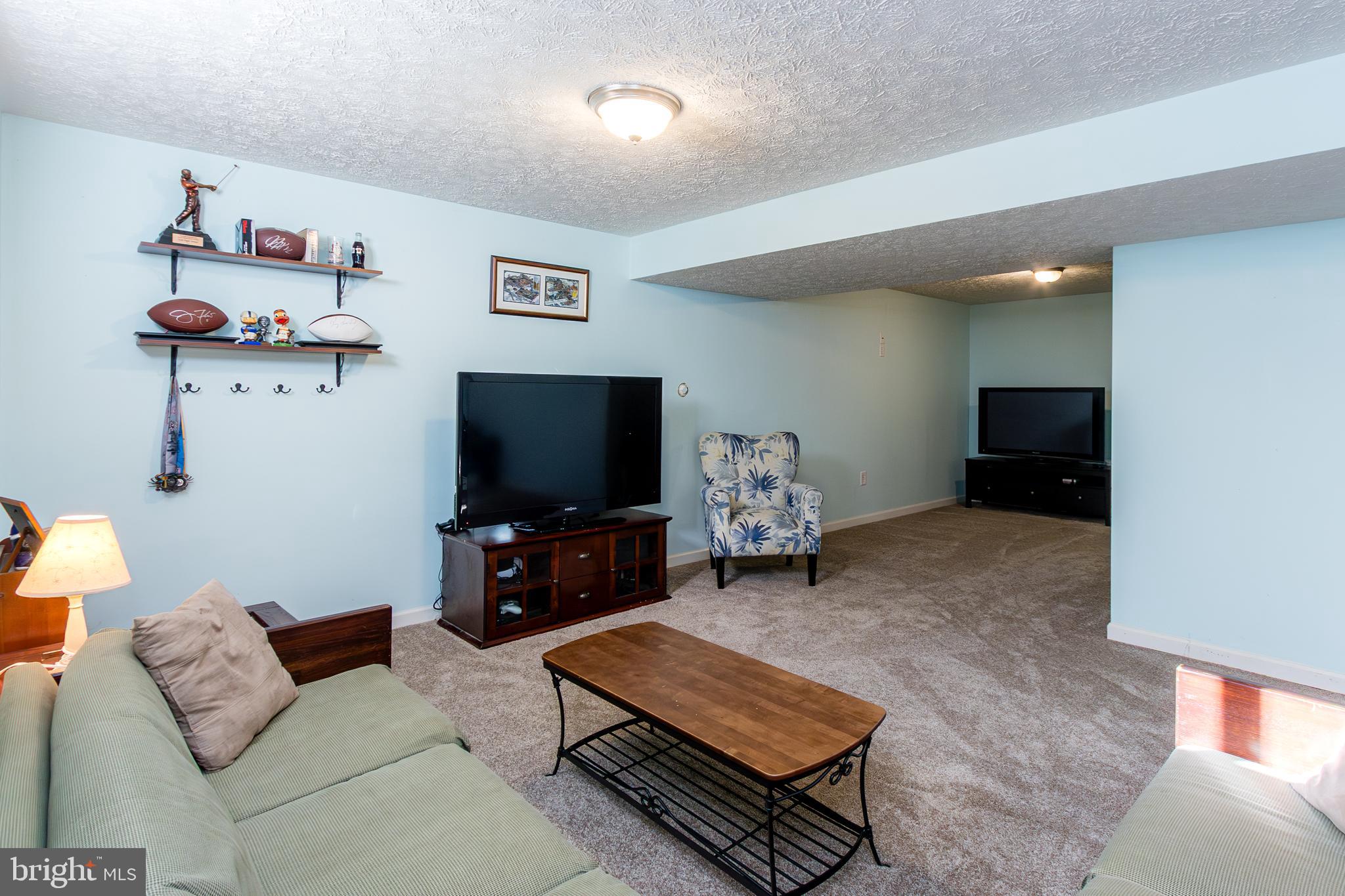 Saint Inigoes, Maryland, 20684, United States, 4 Bedrooms Bedrooms, ,4 BathroomsBathrooms,Residential,For Sale,2005176