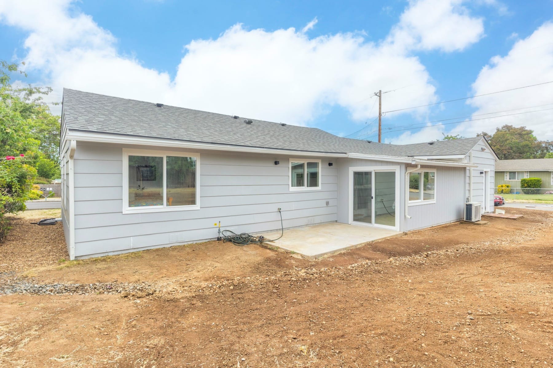  1202 NE A Street Grants Pass, OR 97526 - 物件實景