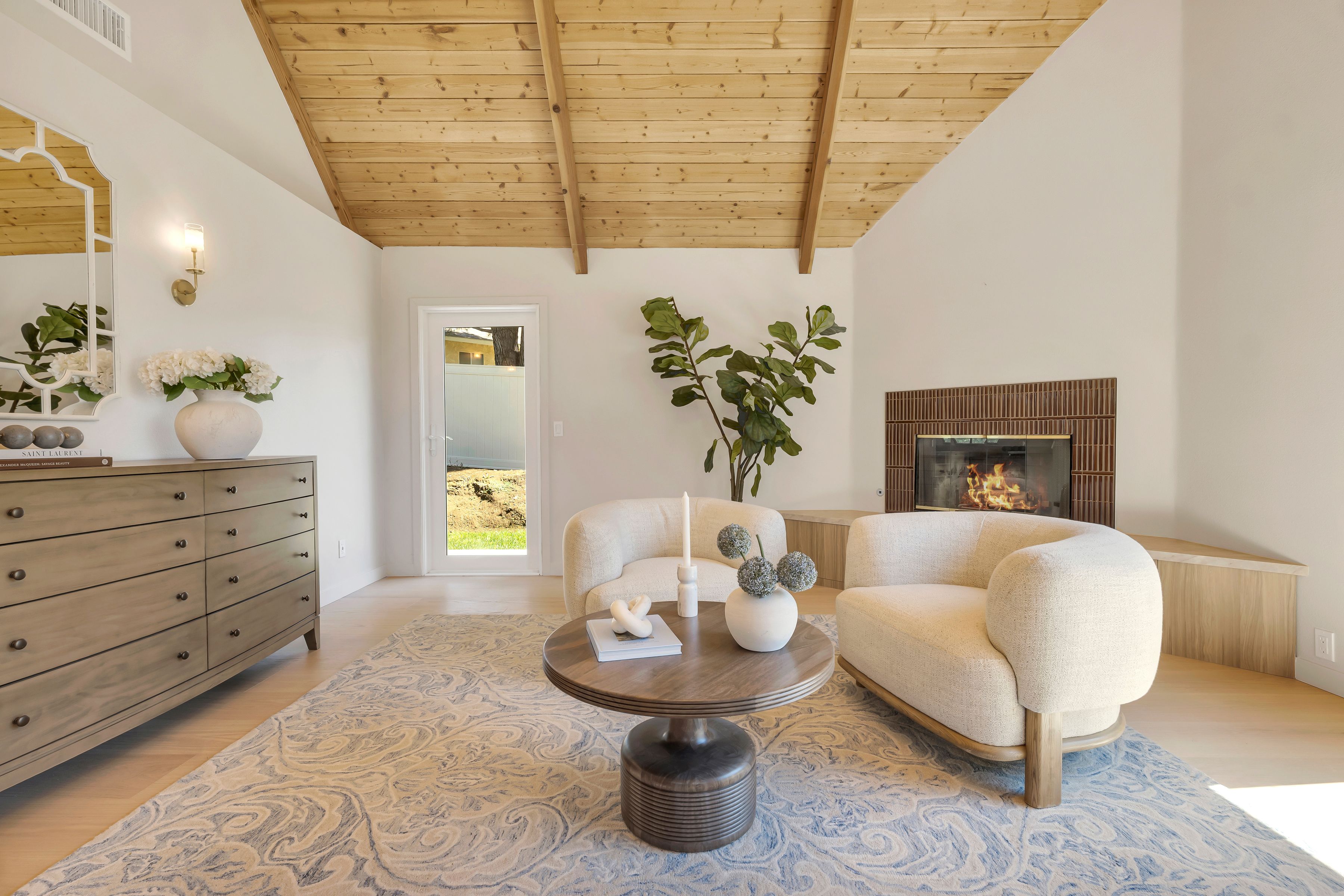  5354 Lewis Road, Agoura Hills - 物件實景