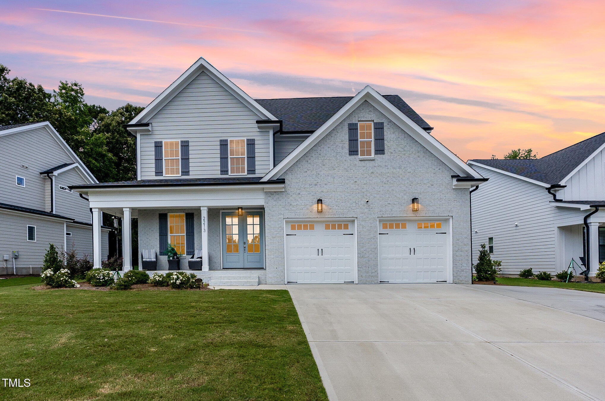 Fuquay Varina, North Carolina, 27526, United States, 5 Bedrooms Bedrooms, ,5 BathroomsBathrooms,Residential,For Sale,1906739
