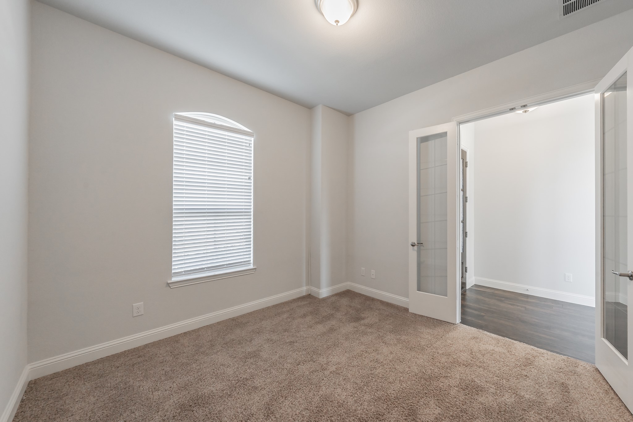 Flower Mound, Texas, 76262, United States, 5 Bedrooms Bedrooms, ,4 BathroomsBathrooms,Residential,For Sale,1991045