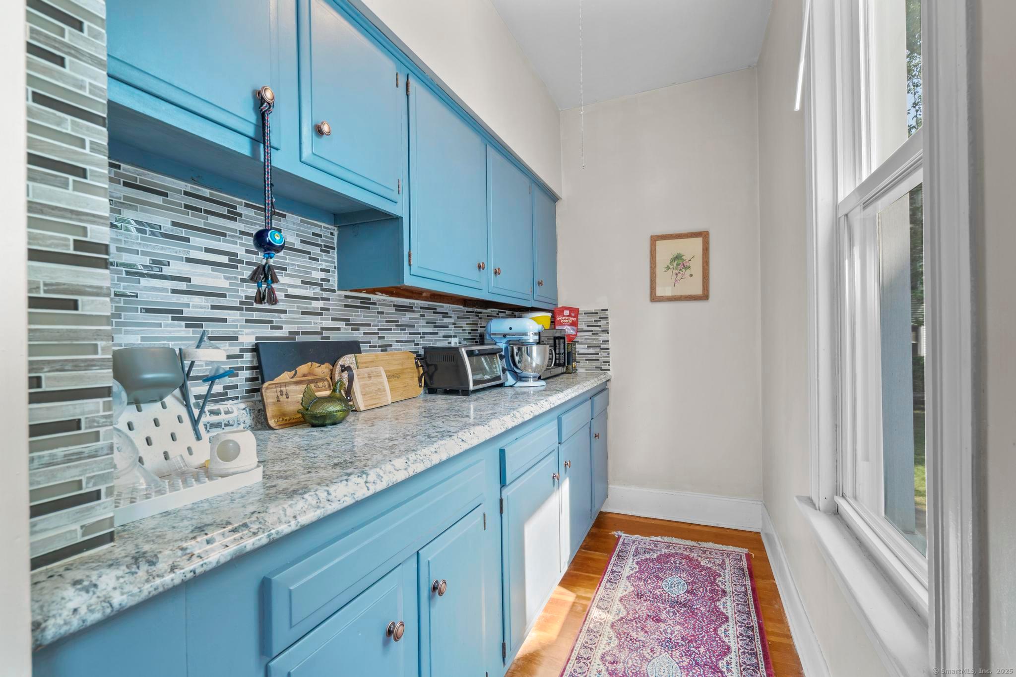 New Haven, Connecticut, 06511, United States, 5 Bedrooms Bedrooms, ,3 BathroomsBathrooms,Residential,For Sale,1930544