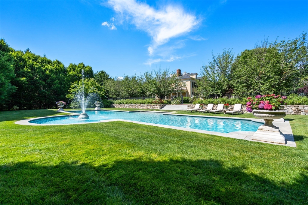 Concord, Massachusetts, 01742, United States, 6 Bedrooms Bedrooms, ,9 BathroomsBathrooms,Residential,For Sale,2000973